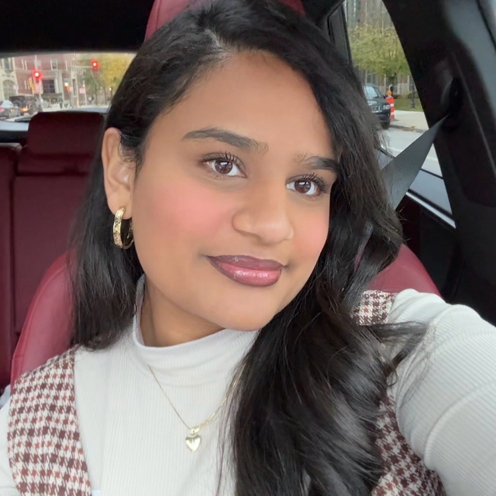 Meet your Posher, Pooja